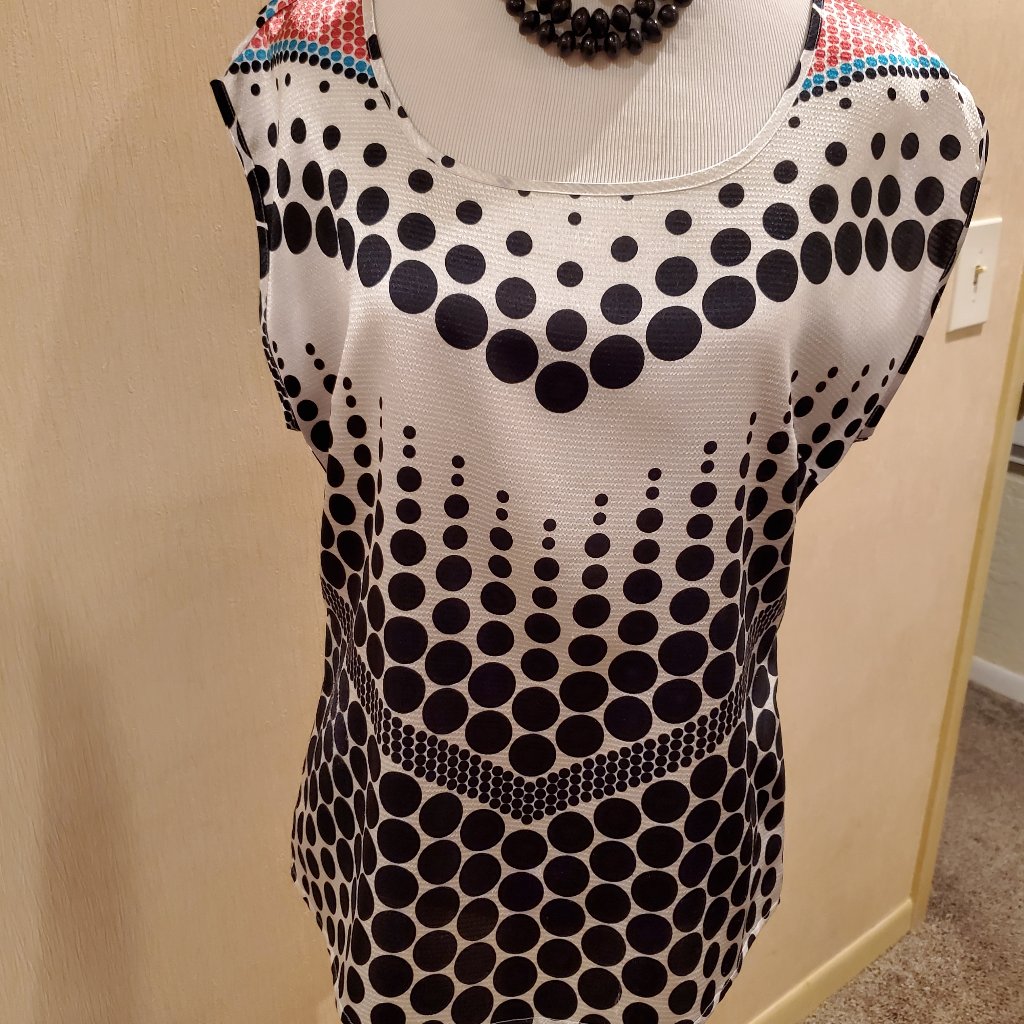 Multi Dot Pattern Blouse